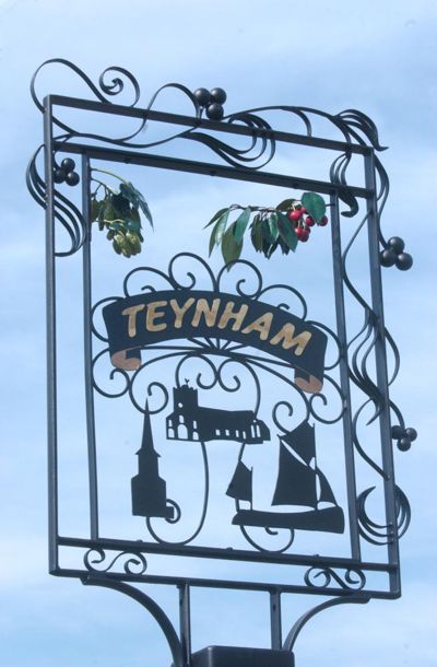 teynham sign